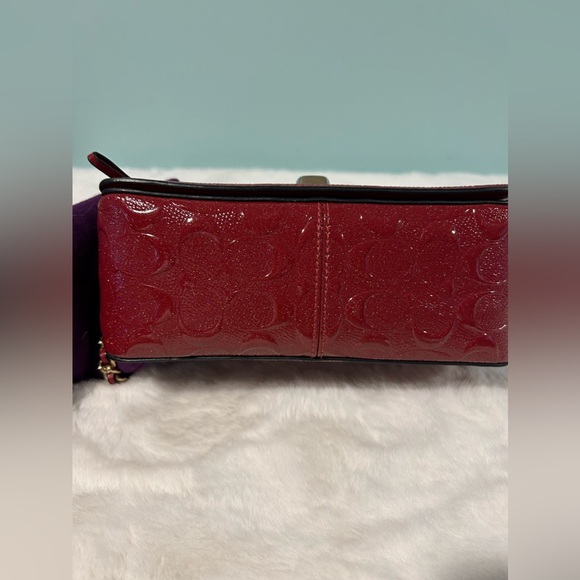 Coach Pouchette Crossbody Red Patent Leather Great condition Authentic Pre-owned - Picture 5 of 10